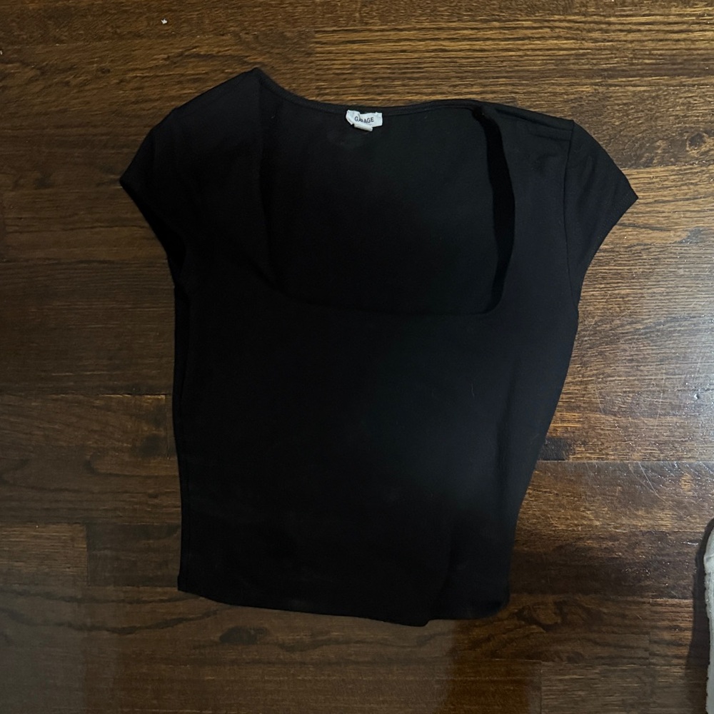 Garage Black Top